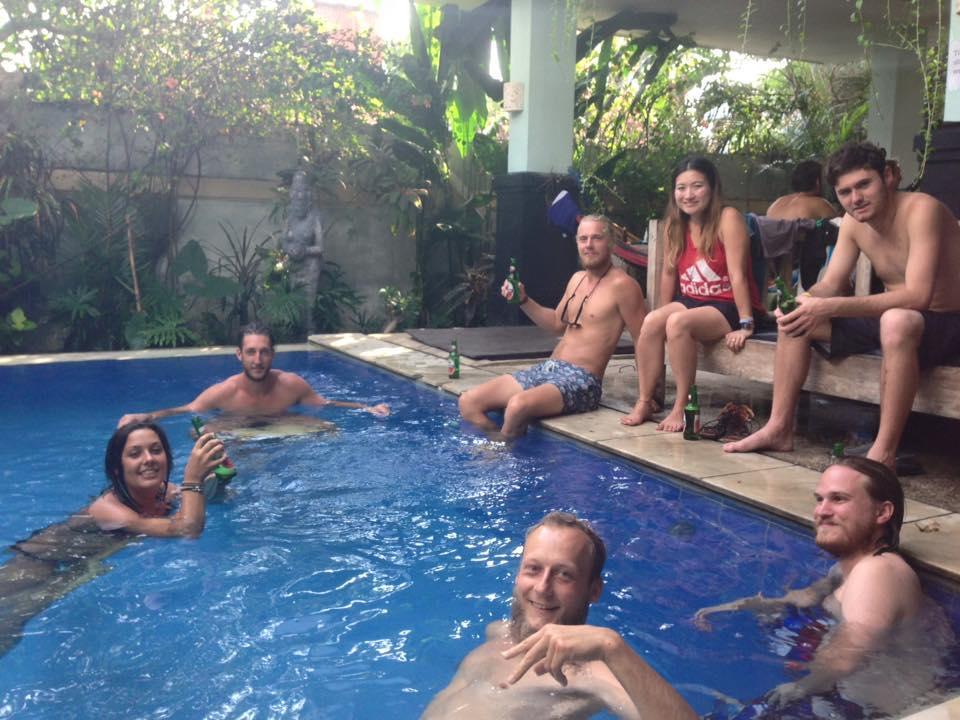 Canggu Surf Hostel المظهر الخارجي الصورة