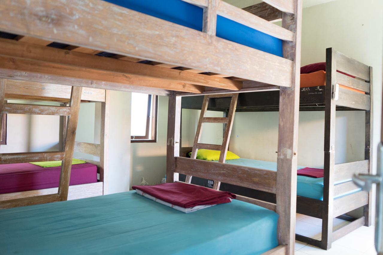 Canggu Surf Hostel المظهر الخارجي الصورة